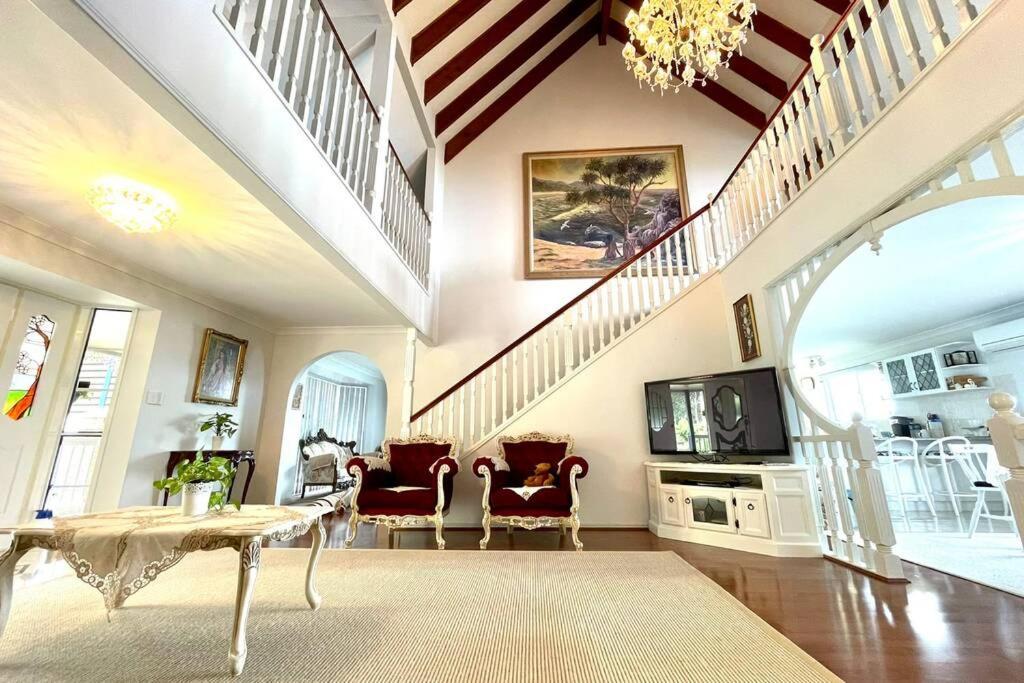 Mountain Living With Ocean Views Villa Mount Tamborine Exteriör bild