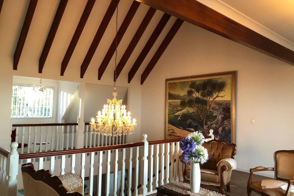 Mountain Living With Ocean Views Villa Mount Tamborine Exteriör bild