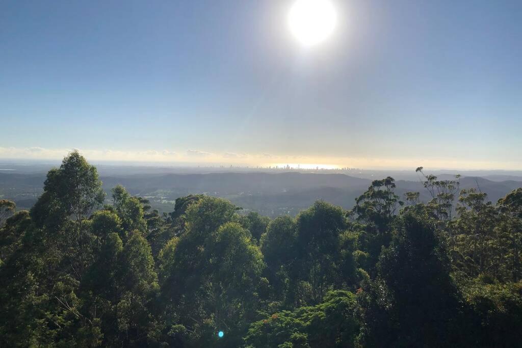 Mountain Living With Ocean Views Villa Mount Tamborine Exteriör bild