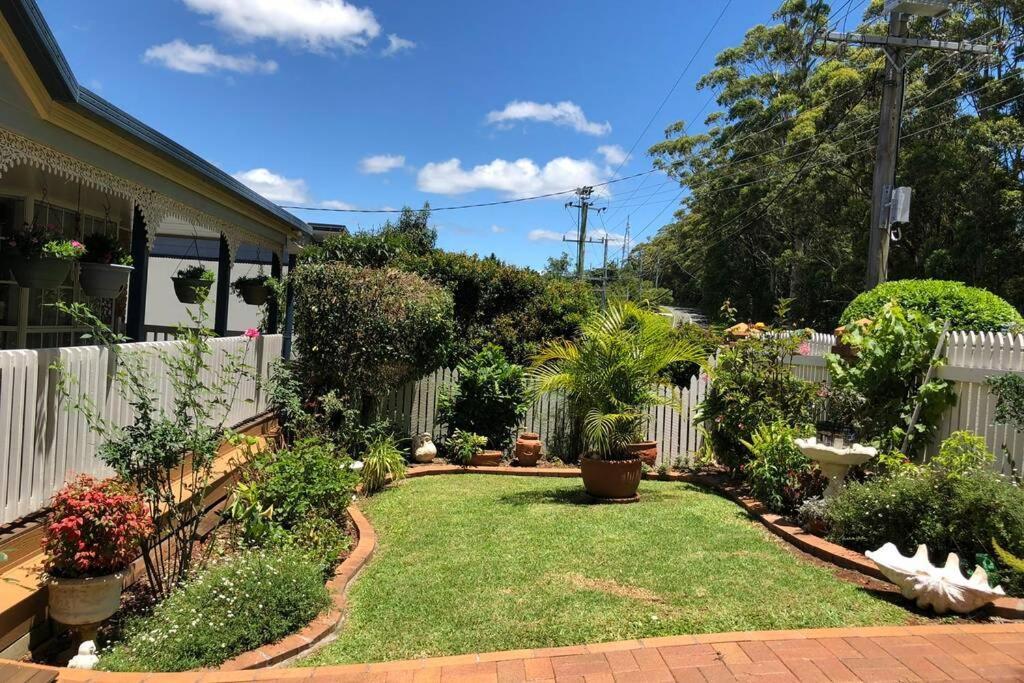 Mountain Living With Ocean Views Villa Mount Tamborine Exteriör bild