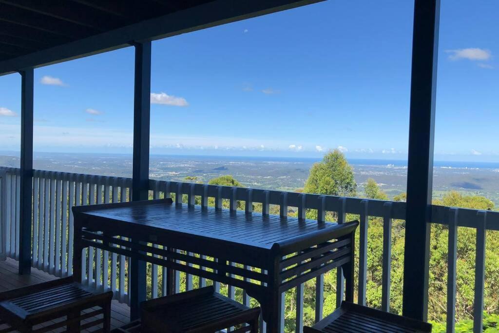 Mountain Living With Ocean Views Villa Mount Tamborine Exteriör bild